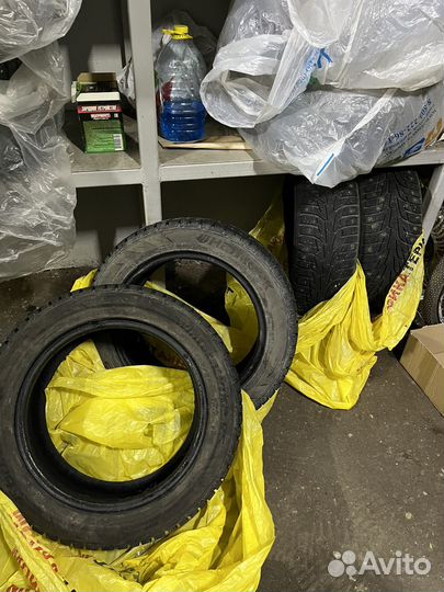 Hankook Winter I'Pike 205/55 R16