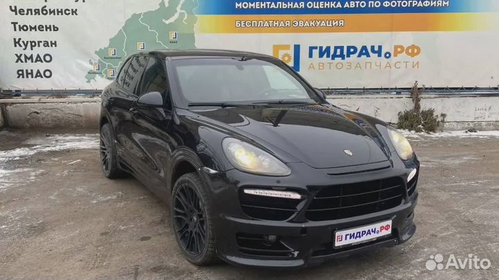 Накладка двигателя Porsche Cayenne (92A) 7PP130114