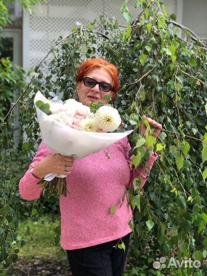 Администратор в салон цветов