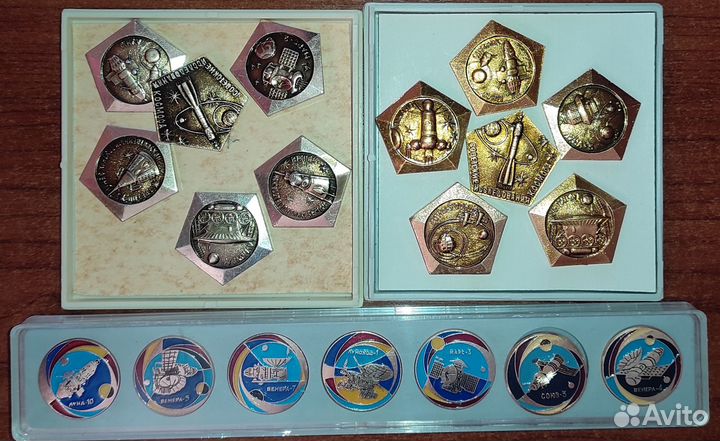 Коллекция значков. Космос.Наборы