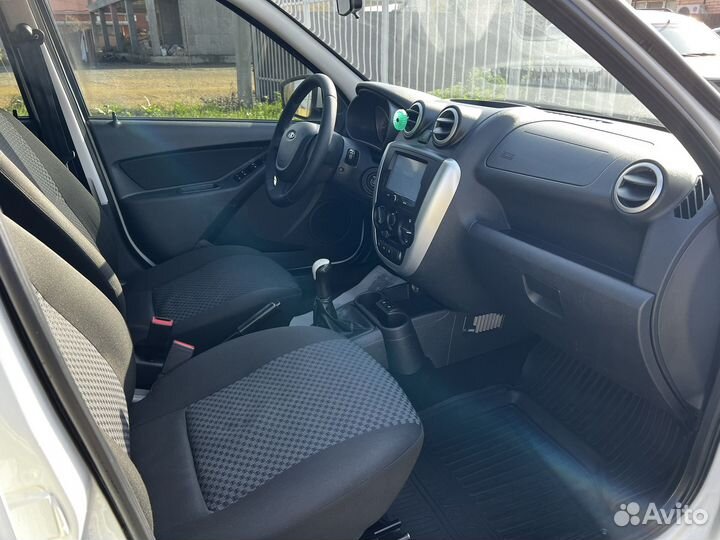 LADA Granta 1.6 МТ, 2016, 121 000 км