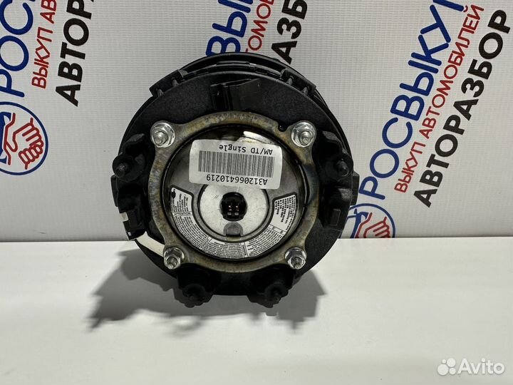 Подушка безопасности в рулевое колесо Kia Cerato