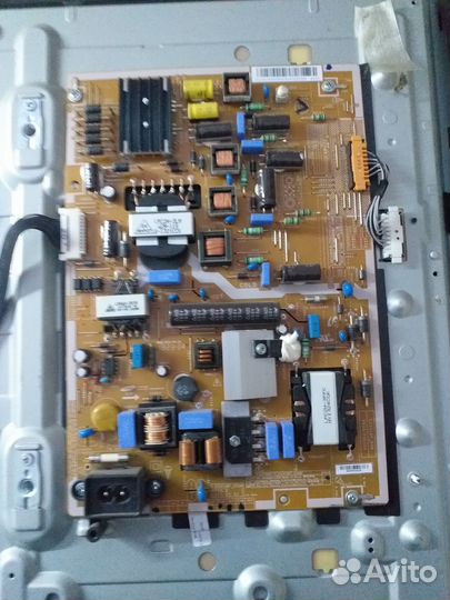 Телевизор samsung ue32f6800, разбит, разбор