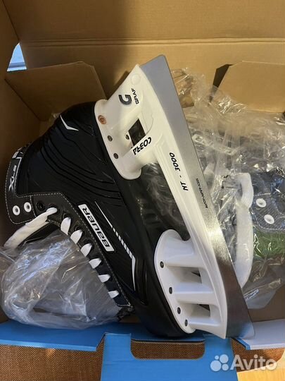 Коньки для хоккея с мячом