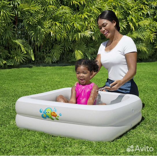 Детский надувной бассейн