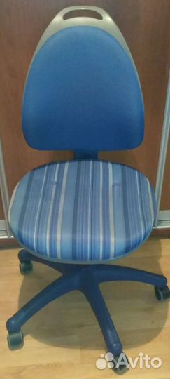 Стул школьный