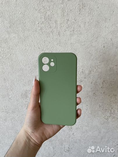 Чехол на iPhone 12