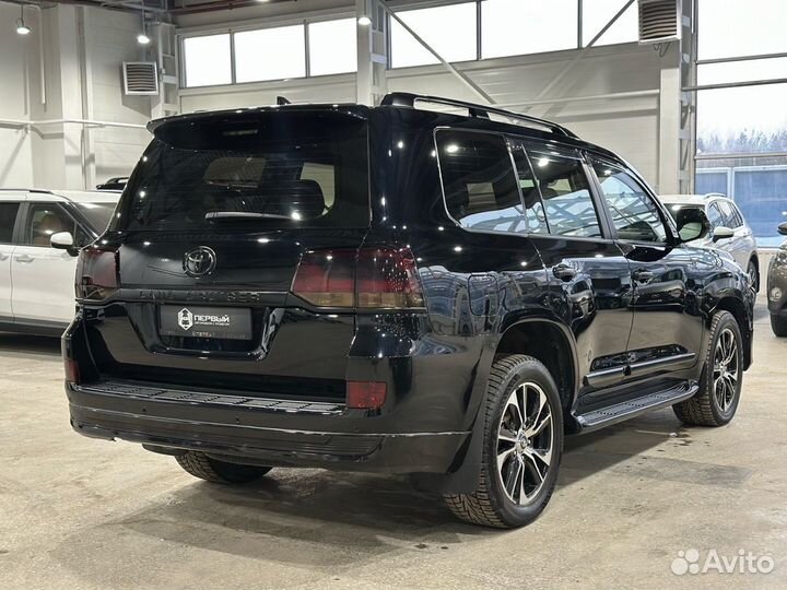 Toyota Land Cruiser 4.5 AT, 2018, 211 136 км