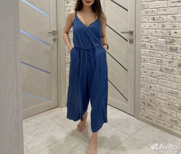 Комбинезон женский