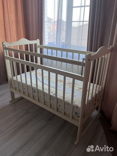 Детская кровать бу