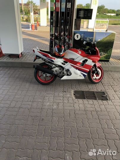 Honda cbr600