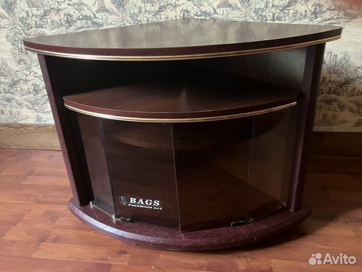 Тумба угловая