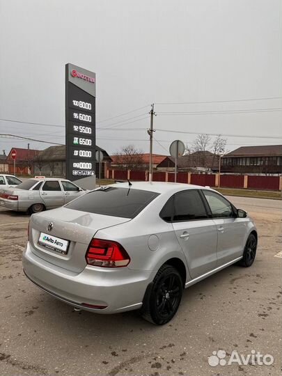 Volkswagen Polo 1.6 AT, 2016, 248 000 км