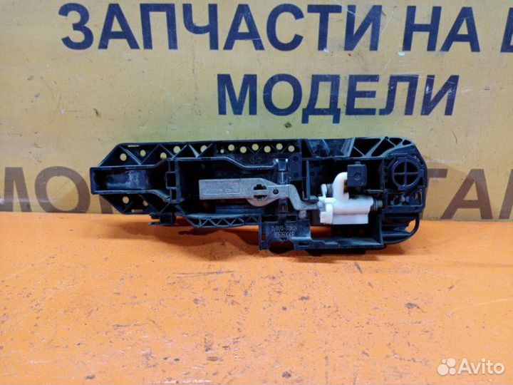 Ручка двери внешняя задняя правая Renault Fluence