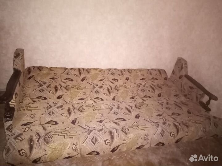 Продается:Диван раскладной
