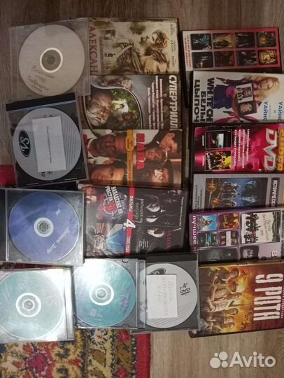 Видеокассеты