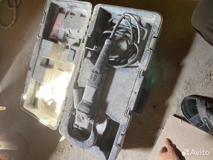 Шлифмашина по бетону metabo