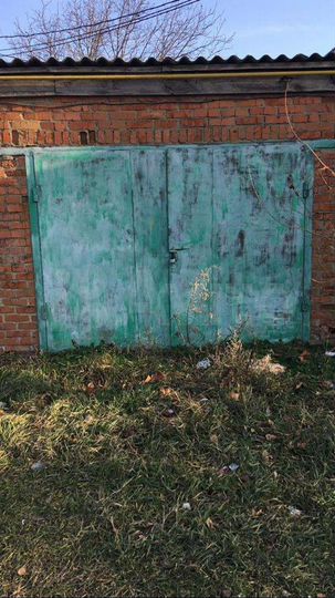 Гараж, > 30 м²