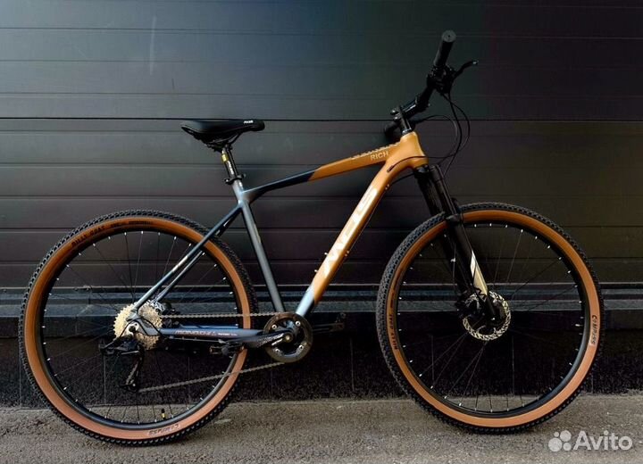 Горный велосипед 29 алюминиевая рама 21 на кассете