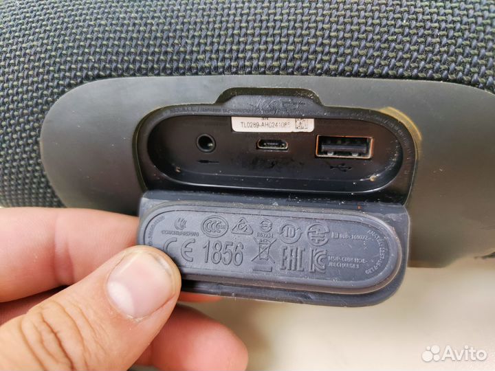 Портативная колонка jbl charge 3 (7 ветров)