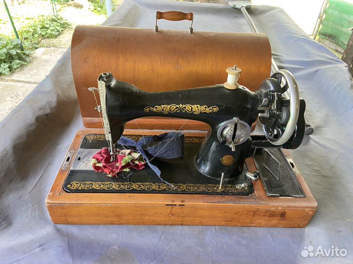 Швейная машинка