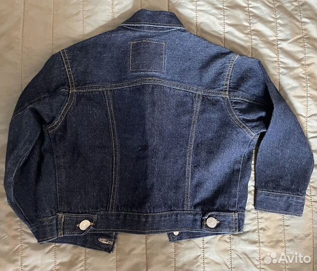 Джинсовая куртка levis 2,5, 3г