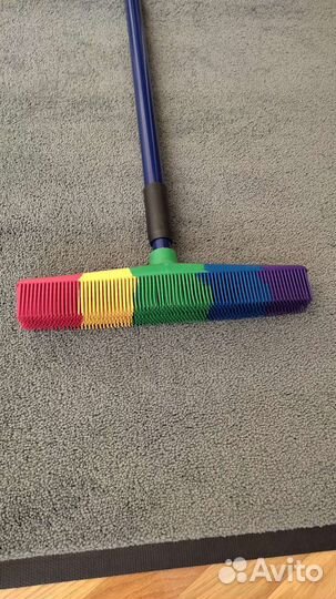 Каучуковая щётка Белый кот