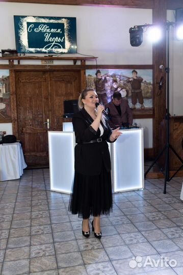 Ведущий на свадьбу,юбилей,выпускной+DJ,живой звук