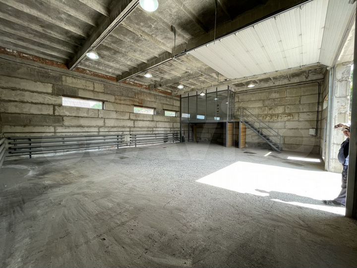 Склад, 200 м²