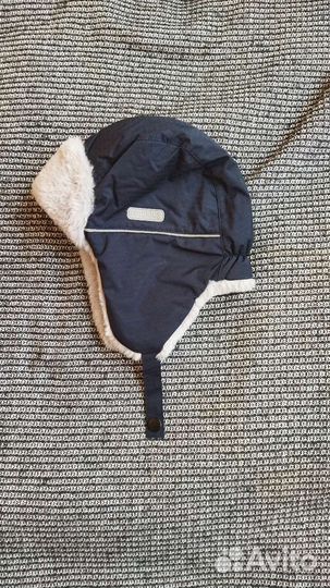 Шапка и манишка для мальчика