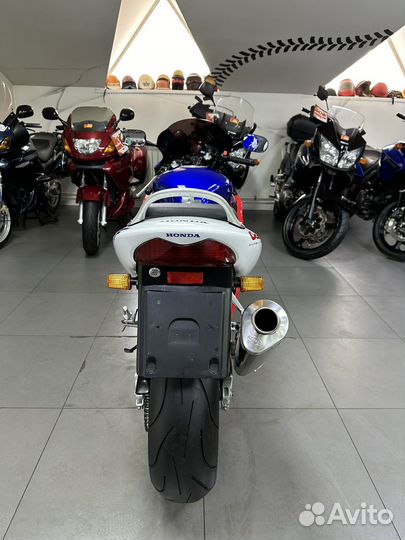 Honda CBR600 F4 без пробега по РФ