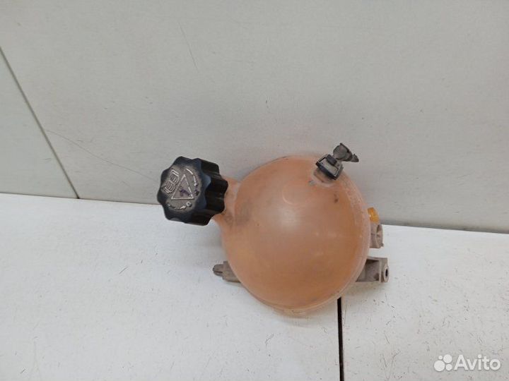 Бачок расширительный Citroen C4 1 1.6 2005