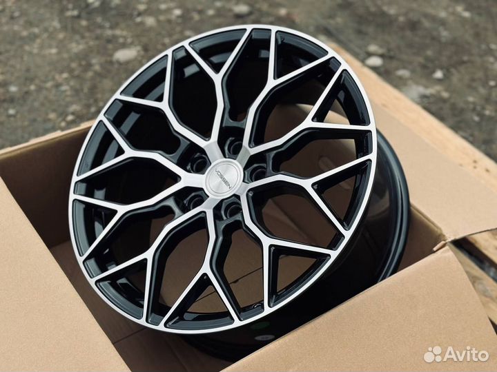 Диски Vossen HF2 R17 5x114.3