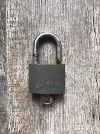 Замок навесной