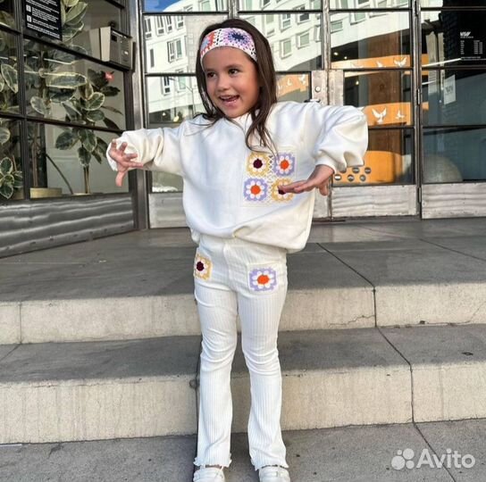 Шикарный костюм Zara, р. 98