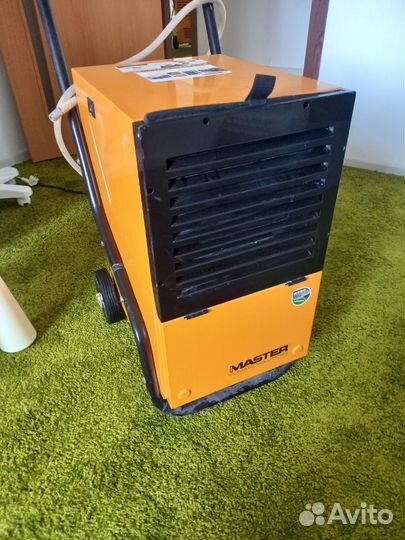 Осушитель воздуха master DH 752 L4S