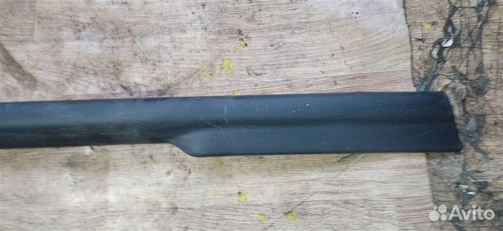 Молдинг крышки багажника Opel Sintra 1997-1999