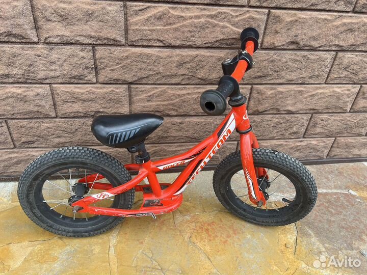 Беговел от 1,5 до 5 лет