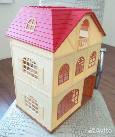 Кукольный домик