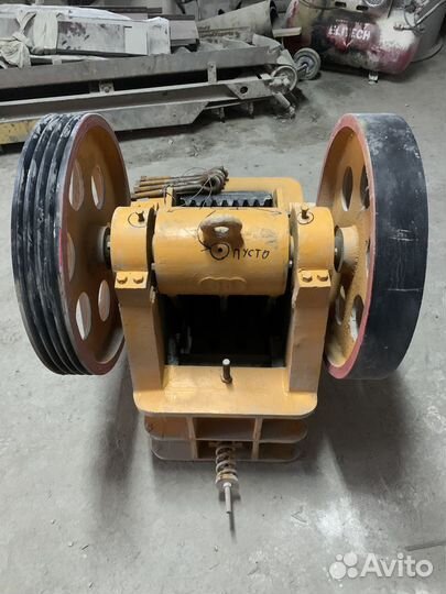 Щековая дробилка