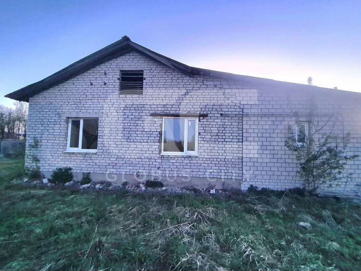 3-к. квартира, 85,6 м², 1/1 эт.