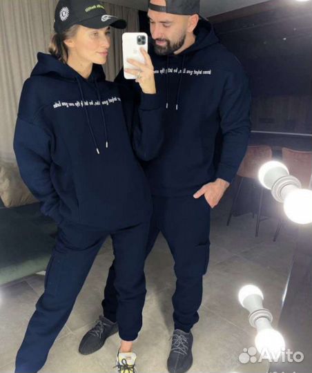 Спортивный костюм женский