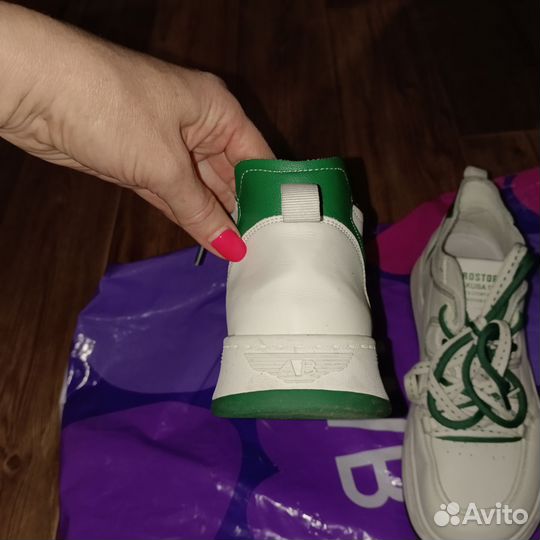 Ботинки женские кожаные