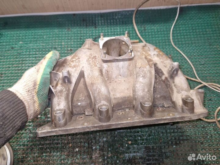 Коллектор впускной Opel Vectra B 1.8