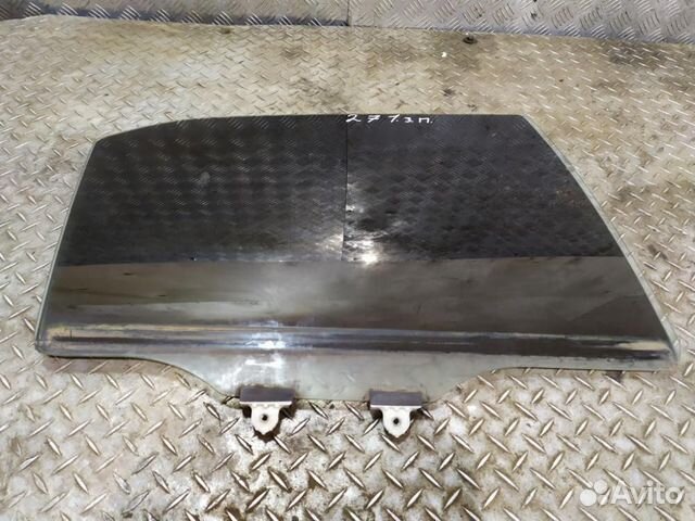 Стекло двери задней правой Mitsubishi Lancer 9