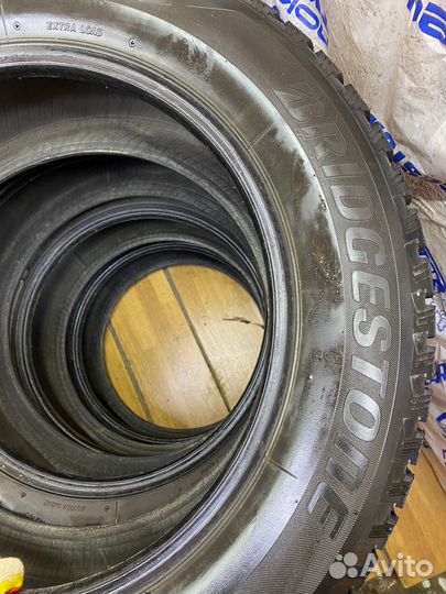 Bridgestone Blizzak Spike-01 225/60 R17 103T