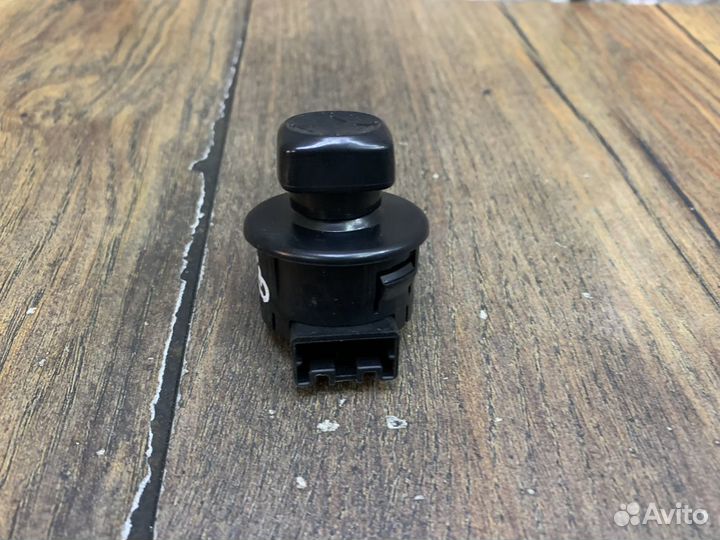 Infiniti Q50 (V37) Кнопка многофункциональная