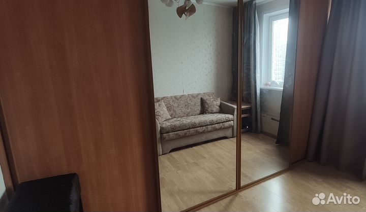 Шкаф купе с зеркалом бу