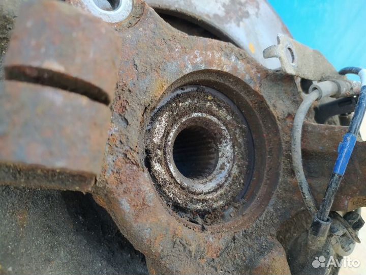 Кулак поворотный передний правый Mitsubishi Asx