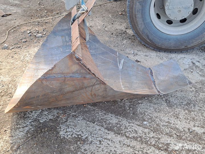 Воронка лейка на автобетоносмеситель